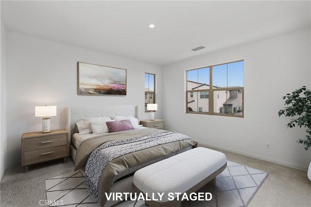 15874 Blue Copper Way, Fontana, CA 92336