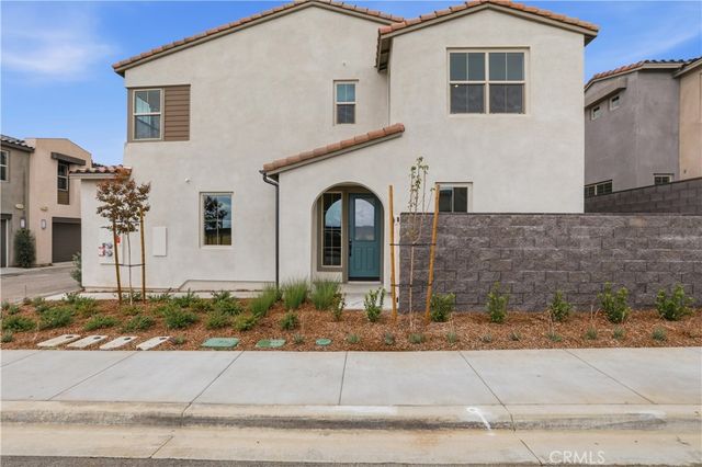 15874 Blue Copper Way, Fontana, CA 92336