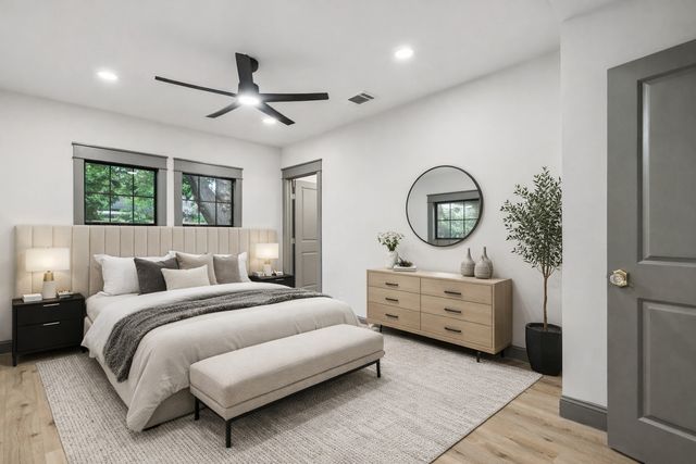 810 S Montclair Avenue, Dallas, TX 75208