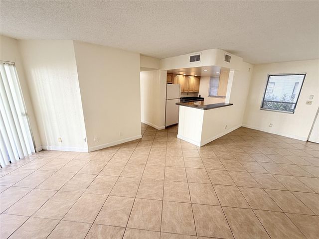 1950 N Congress Avenue 103, West Palm Beach, FL 33401