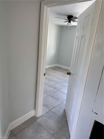 2027 Eloise CIR, North Fort Myers, FL 33917