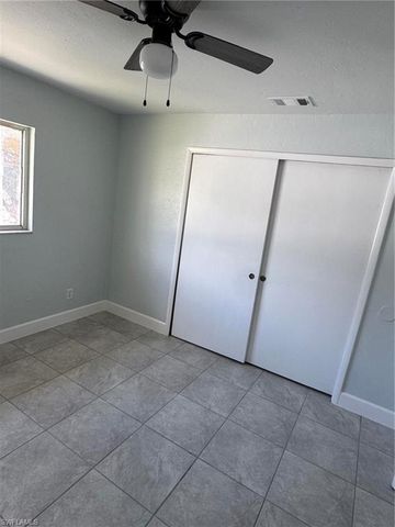 2027 Eloise CIR, North Fort Myers, FL 33917