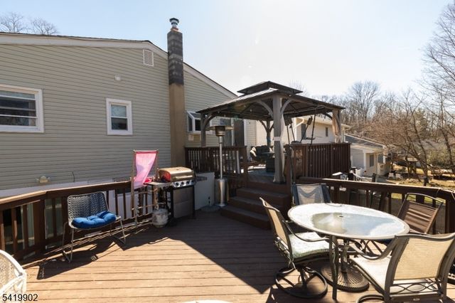 533 Atlas Rd, Roxbury Twp., NJ 07850