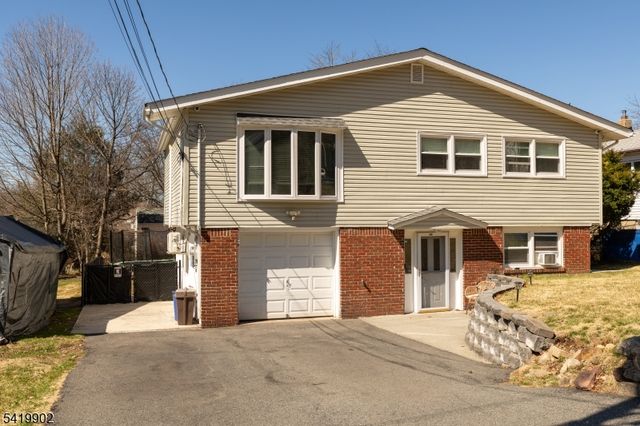 533 Atlas Rd, Roxbury Twp., NJ 07850