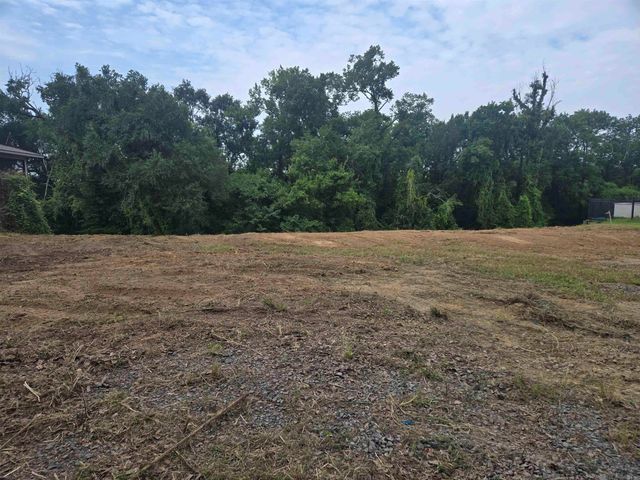 8008 Highland Rd, Baton Rouge, LA 70808