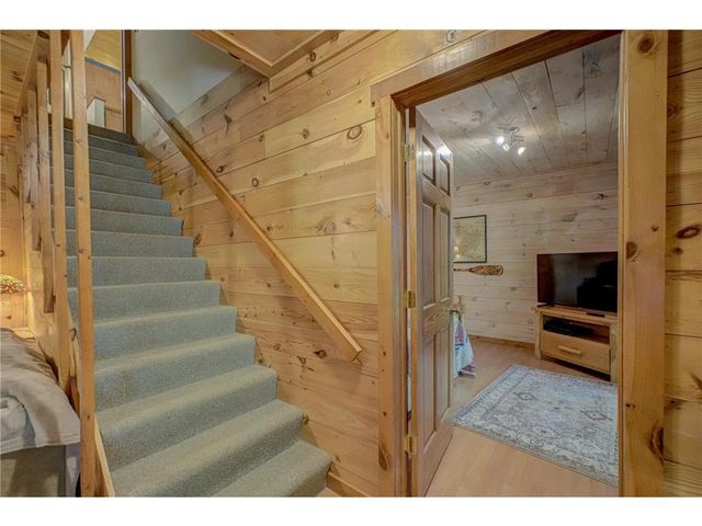 10696 W Otter Lane, Hayward, WI 54843
