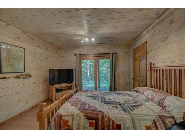 10696 W Otter Lane, Hayward, WI 54843