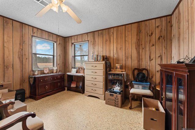 807 Lemon B Rd, Slaughter, LA 70730