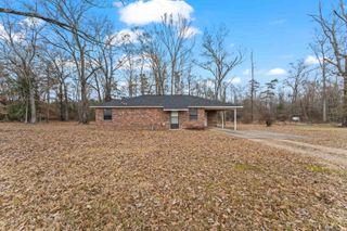 807 Lemon B Rd, Slaughter, LA 70730