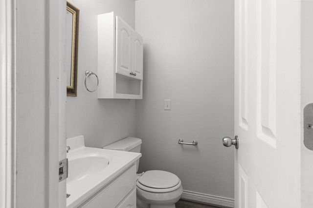 701 E LONGVIEW DRIVE, Appleton, WI 54911