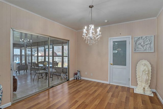 1909 S Nettleton Avenue, Springfield, MO 65807