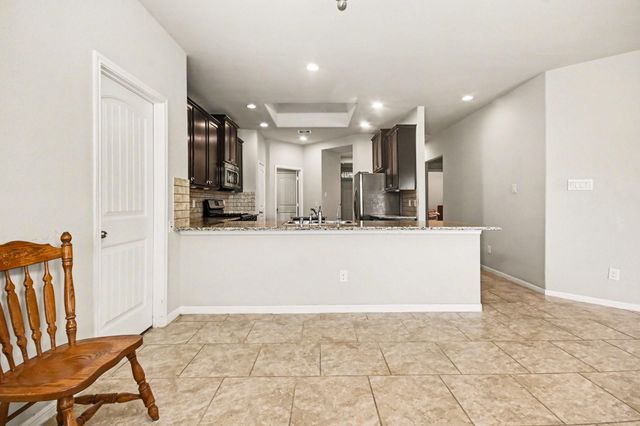 2930 Canadian Goose Lane, Baytown, TX 77521