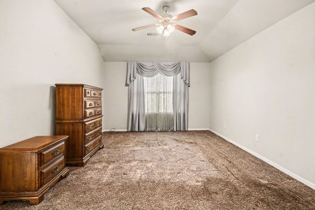 2930 Canadian Goose Lane, Baytown, TX 77521