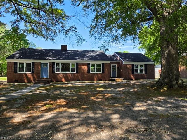5901 Chuckatuck LN, Suffolk, VA 23432