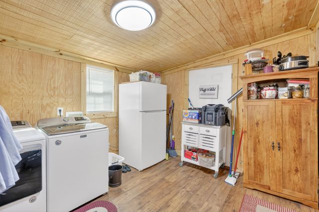 323 Buzzard Roost Rd, Chapel Hill, TN 37034