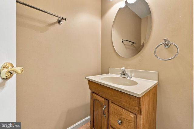 1227 KRESSON RD, Cherry Hill, NJ 08003