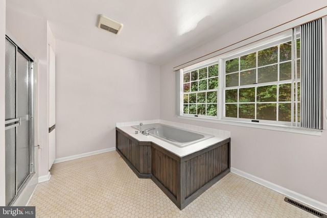 1227 KRESSON RD, Cherry Hill, NJ 08003