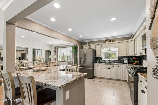 6 Twilight Drive, Brick, NJ 08723