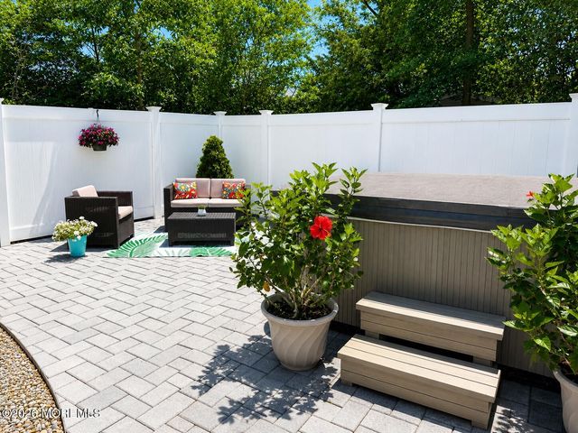 6 Twilight Drive, Brick, NJ 08723