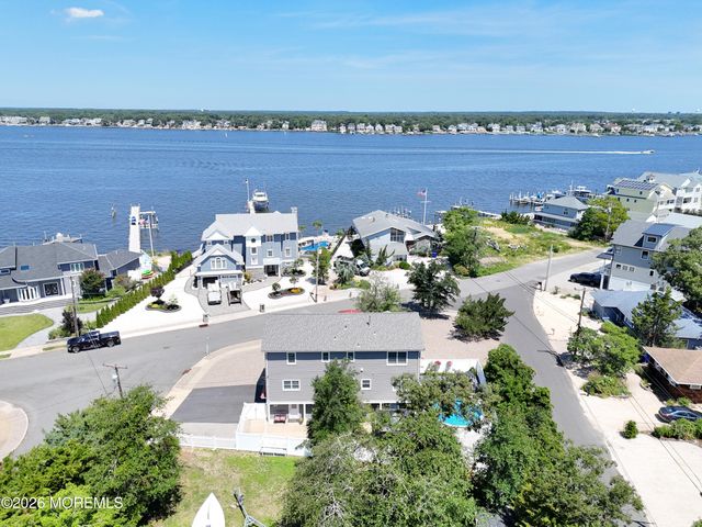 6 Twilight Drive, Brick, NJ 08723