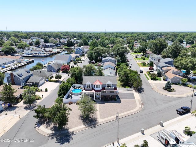 6 Twilight Drive, Brick, NJ 08723