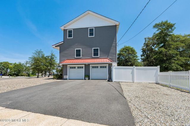 6 Twilight Drive, Brick, NJ 08723