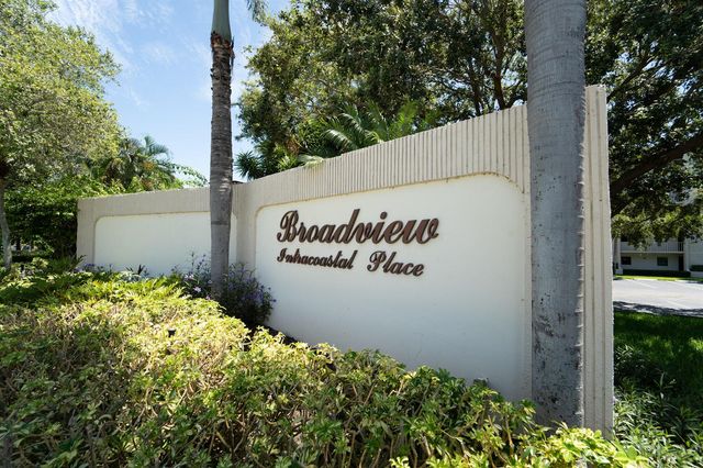 100 Intracoastal Place 205, Jupiter, FL 33469