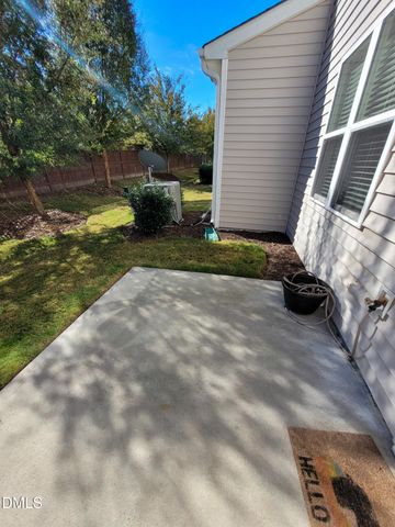 8951 Commons Townes Drive, Raleigh, NC 27616