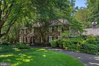 103 CEDAR GLEN DR, New Hope, PA 18938