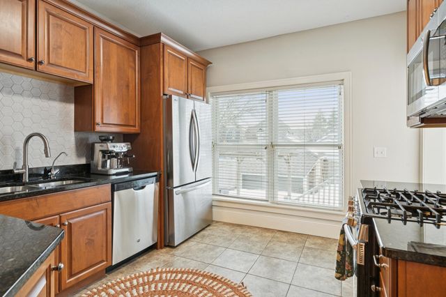 931 Iglehart Avenue, Saint Paul, MN 55104