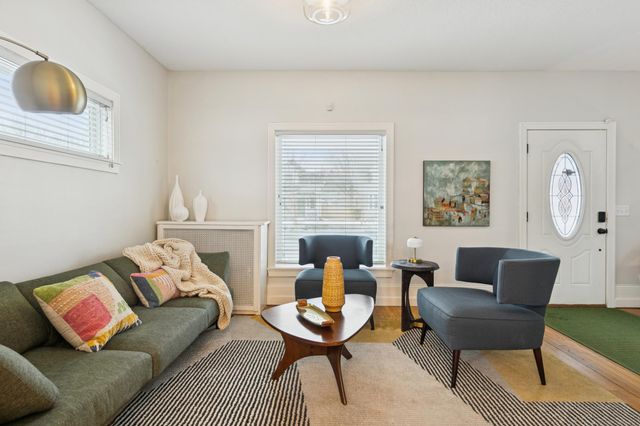 931 Iglehart Avenue, Saint Paul, MN 55104