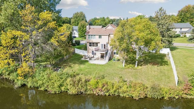 16005 22nd Avenue N, Plymouth, MN 55447