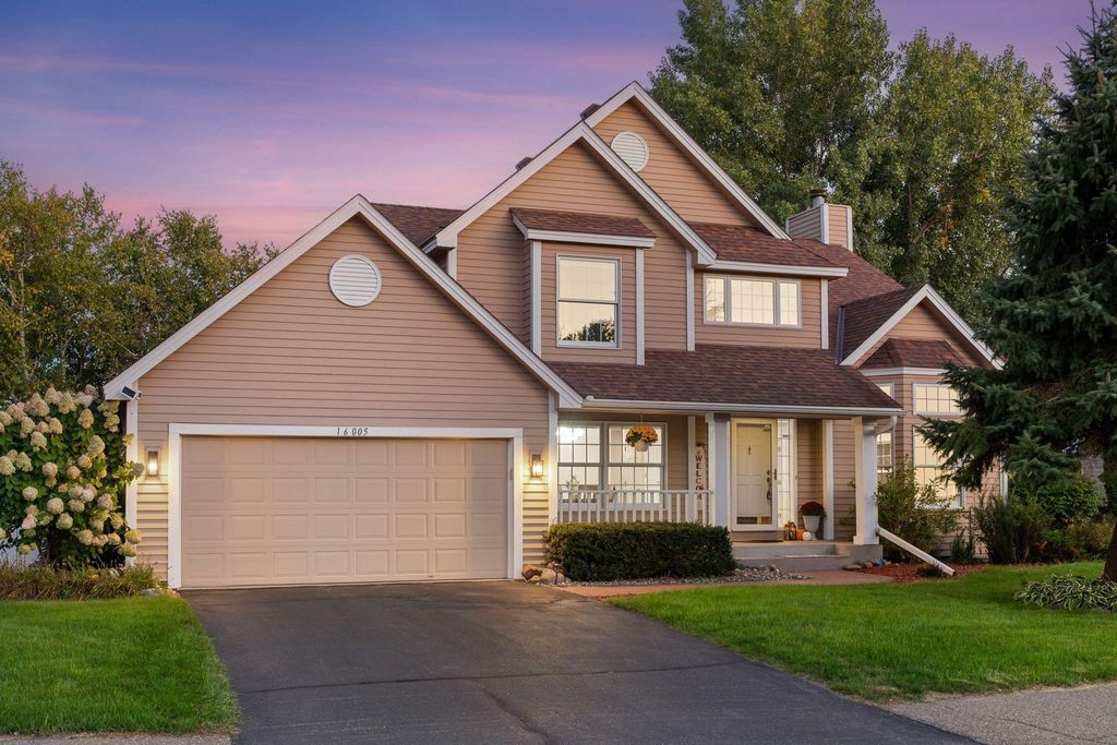 16005 22nd Avenue N, Plymouth, MN 55447 — exterior