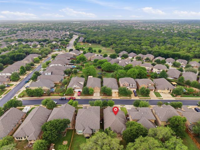 197 Patriot DR, Buda, TX 78610