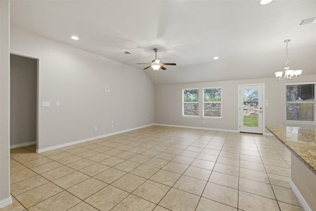 197 Patriot DR, Buda, TX 78610