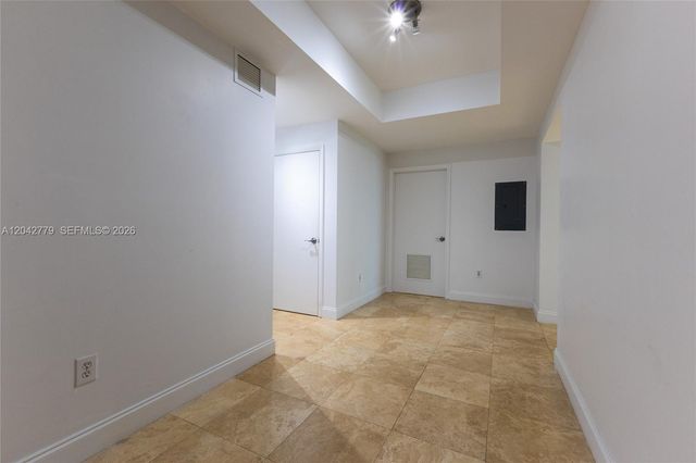 3330 NE 190th St 1112, Aventura, FL 33180