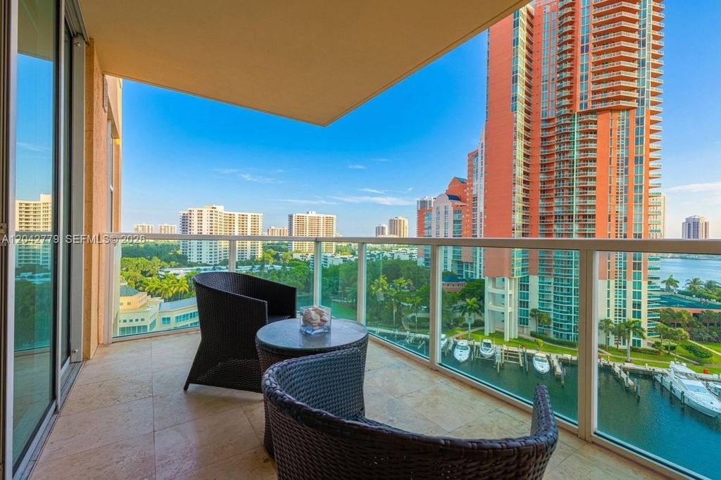 3330 NE 190th St 1112, Aventura, FL 33180