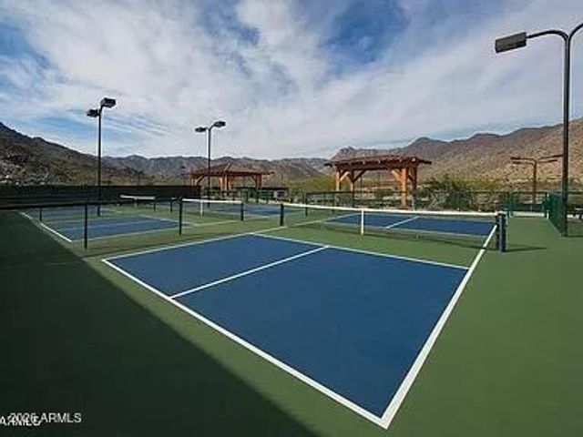 20562 W HILLCREST Boulevard, Buckeye, AZ 85396
