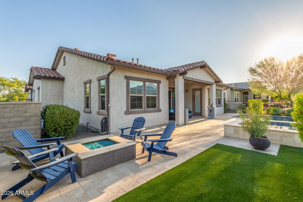 20562 W HILLCREST Boulevard, Buckeye, AZ 85396