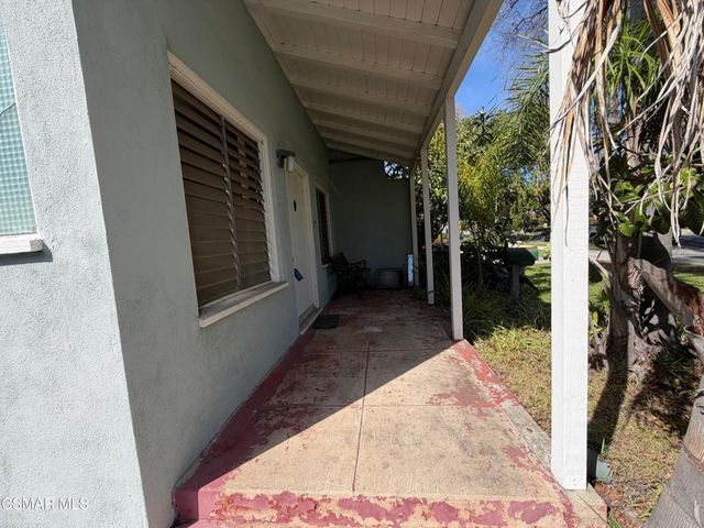 2123 Greenfield Avenue, Los Angeles, CA 90025