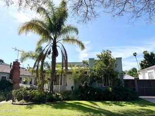 2123 Greenfield Avenue, Los Angeles, CA 90025