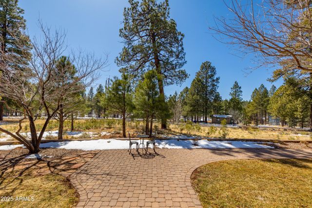 5330 S CASSANDRA Boulevard, Flagstaff, AZ 86005