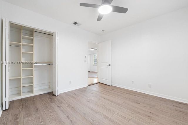 4978 SW 35th Ter, Hollywood, FL 33312