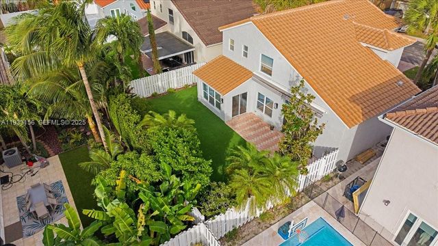 4978 SW 35th Ter, Hollywood, FL 33312