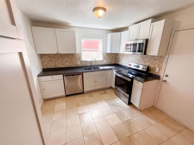 729 NW 113th Street, Oklahoma City, OK 73114