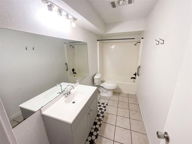 729 NW 113th Street, Oklahoma City, OK 73114