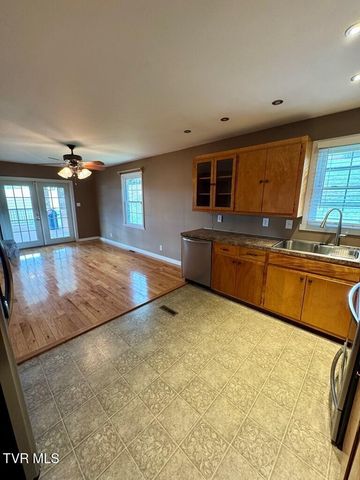 817 Midnight Drive, Chilhowie, VA 24319