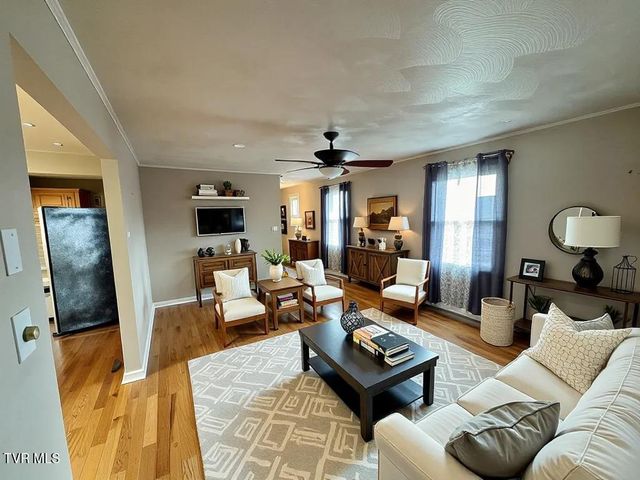 817 Midnight Drive, Chilhowie, VA 24319