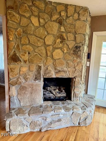 817 Midnight Drive, Chilhowie, VA 24319