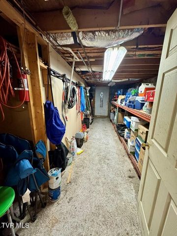 817 Midnight Drive, Chilhowie, VA 24319